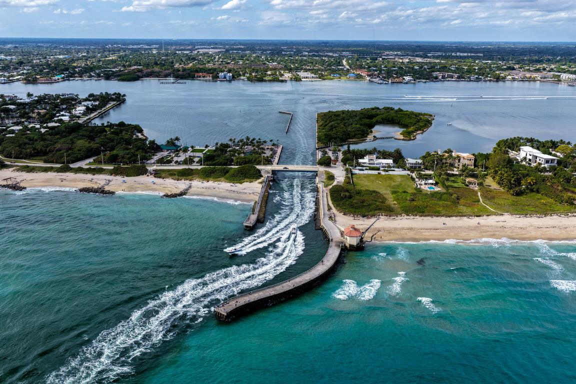 ISLAND DRIVE SOUTH ESTATES - Land