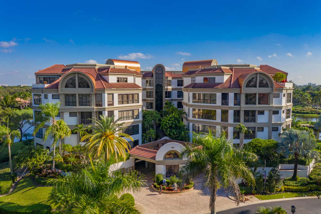 Photo of 7383 Orangewood Lane #602, Boca Raton, FL 33433 (MLS # R10956717)