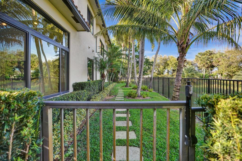 The Oaks - Residential