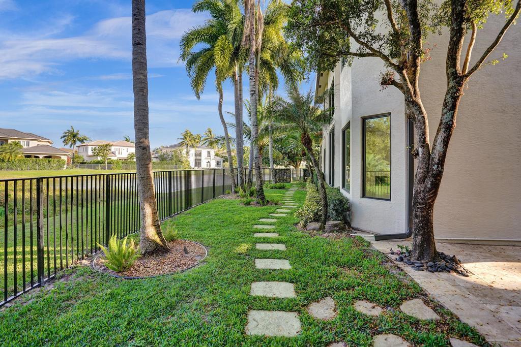 The Oaks - Residential