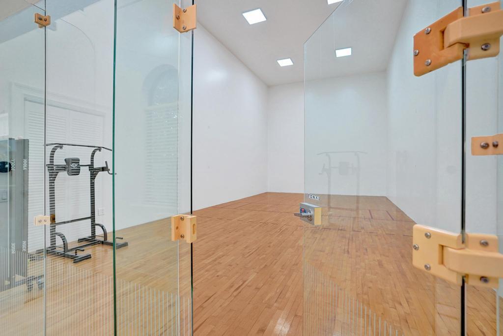 The Oaks - Residential