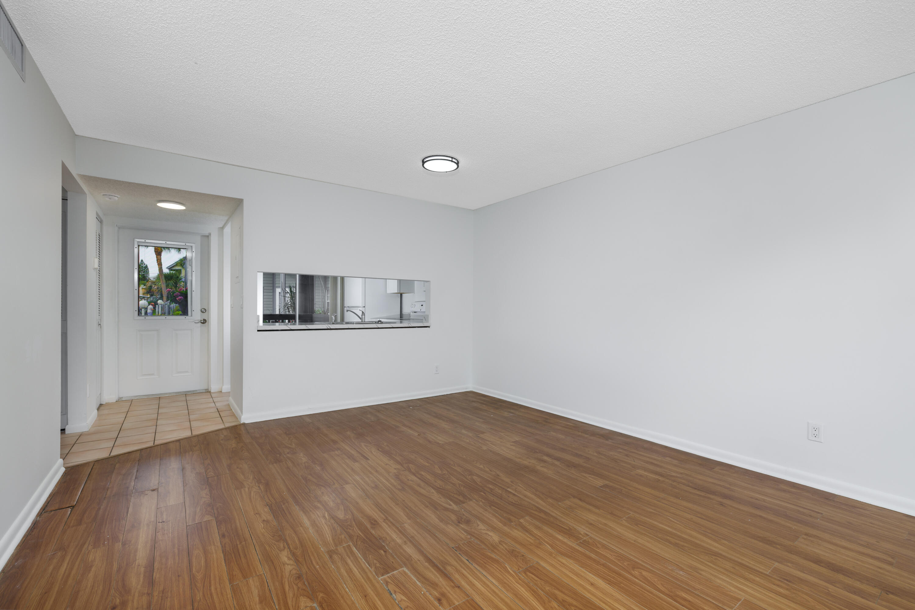 BEACON 21 CONDO - Residential