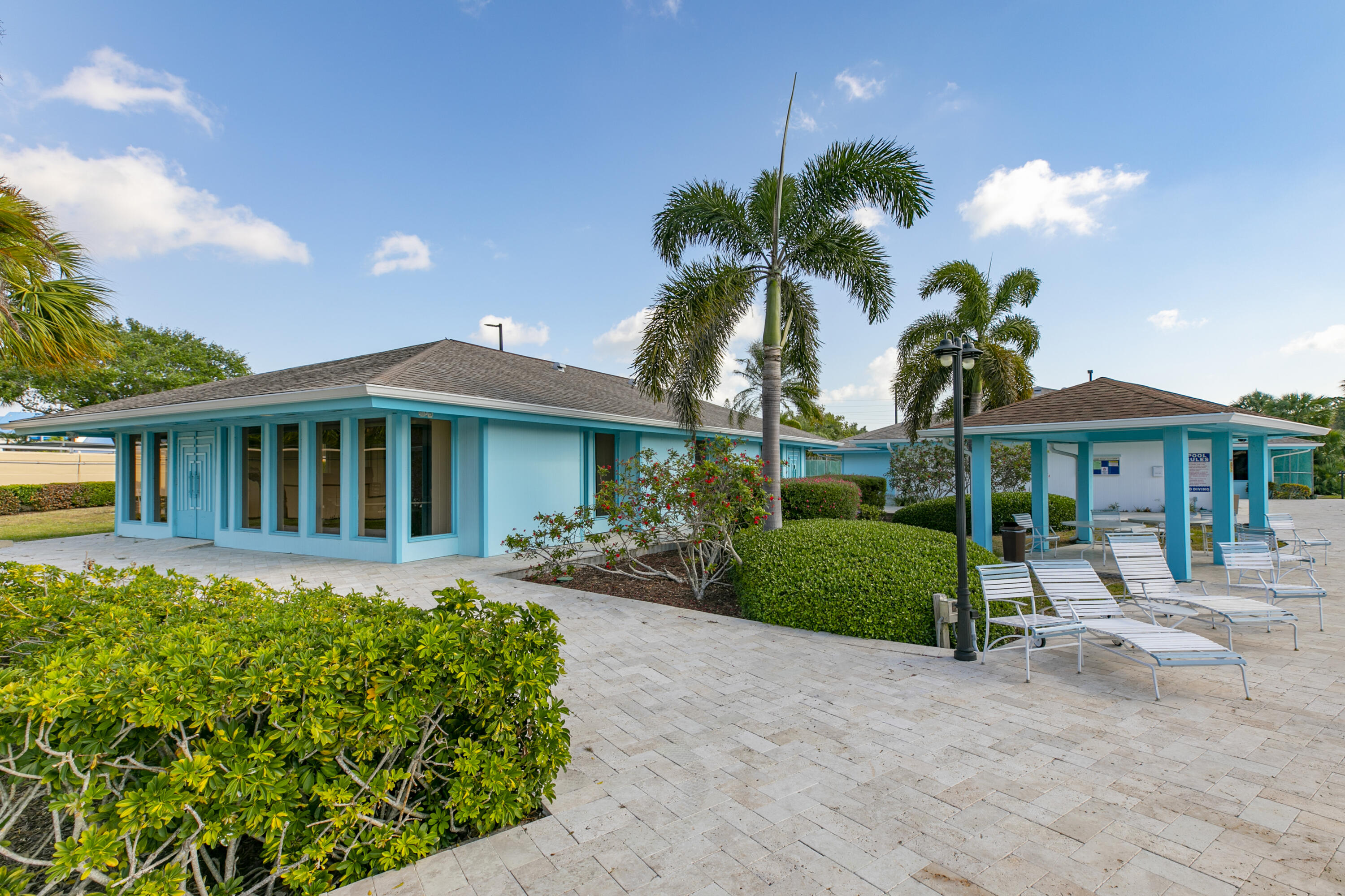 BEACON 21 CONDO - Residential