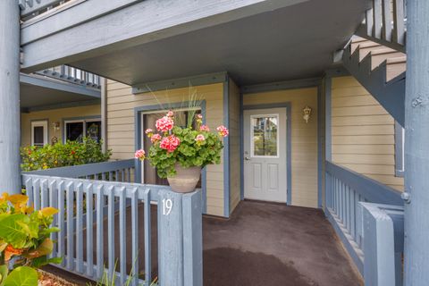 Photo of 1421 NE 14th Court #Q-19, Jensen Beach, FL 34957 (MLS # B26005265)