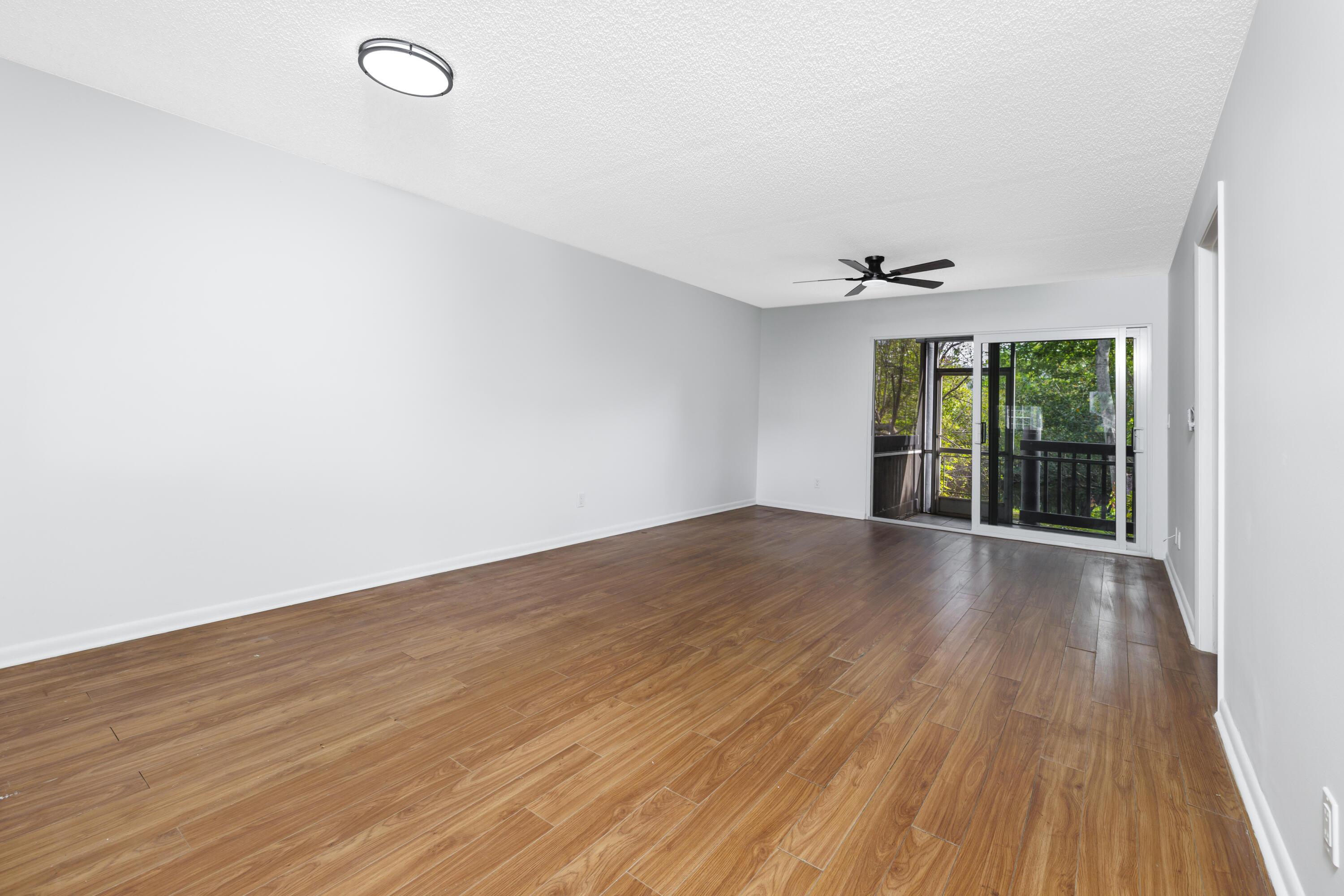 BEACON 21 CONDO - Residential