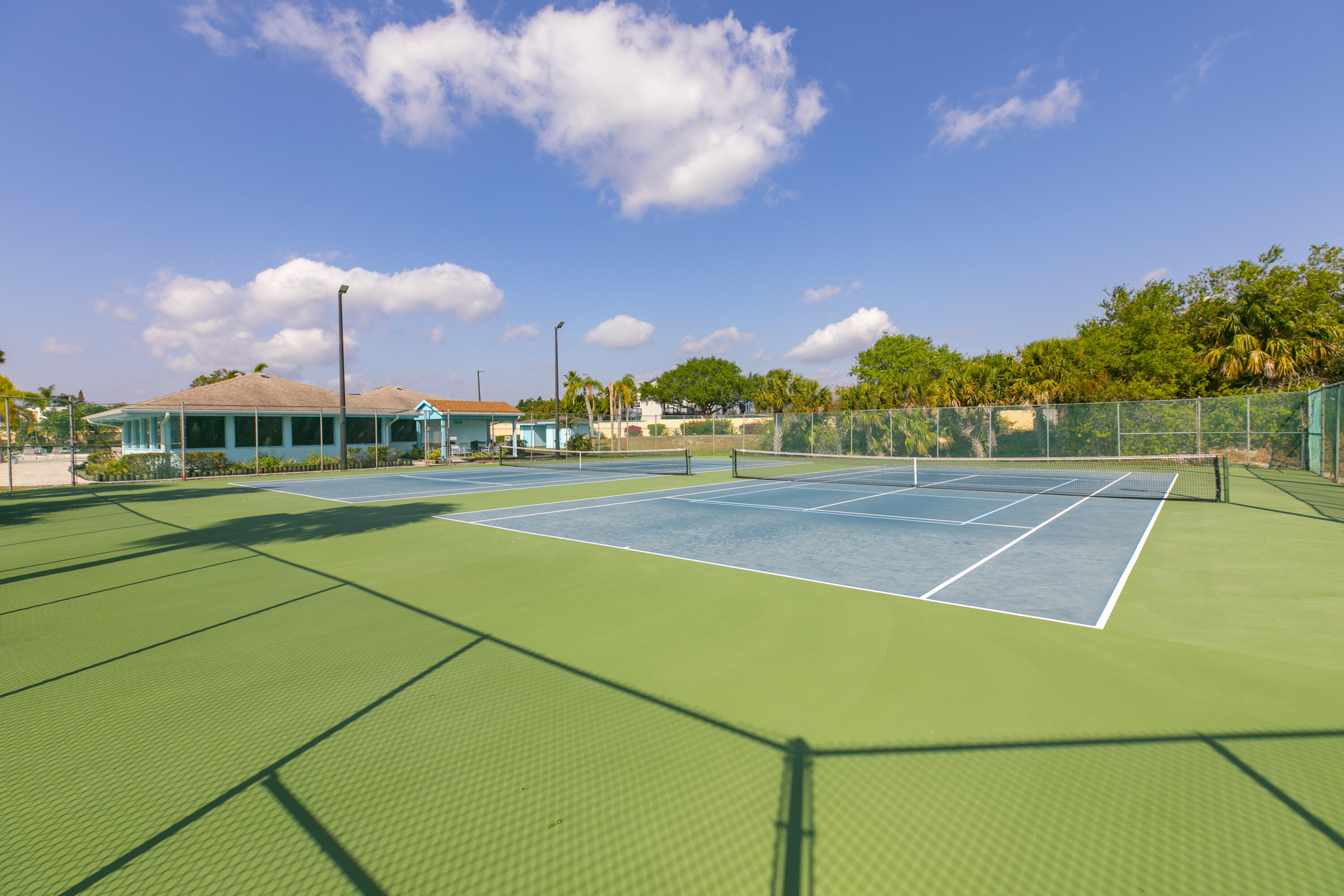 BEACON 21 CONDO - Residential