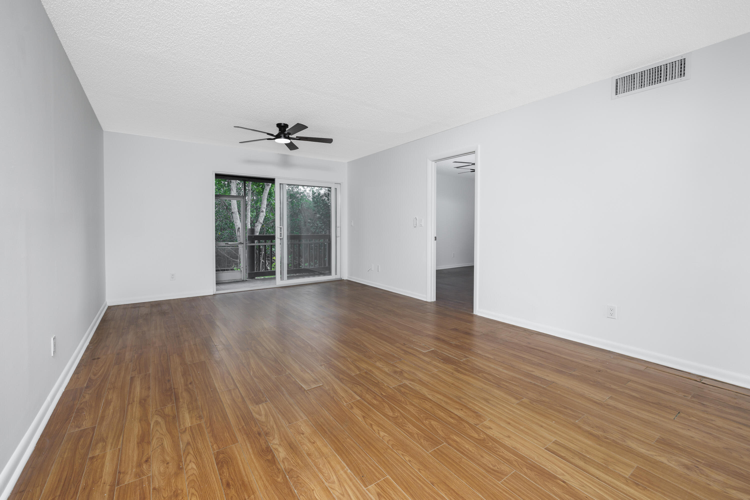 BEACON 21 CONDO - Residential