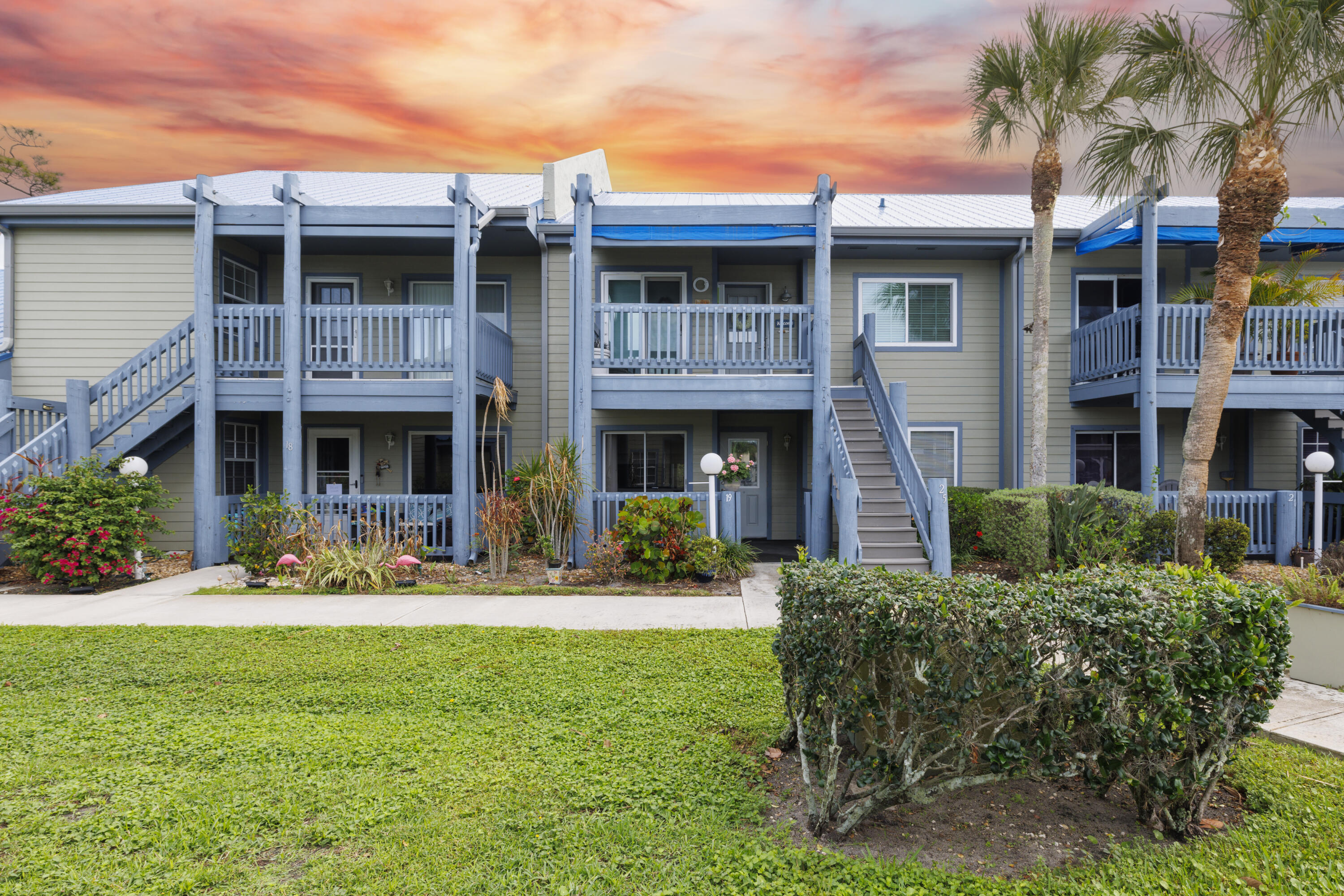 BEACON 21 CONDO - Residential