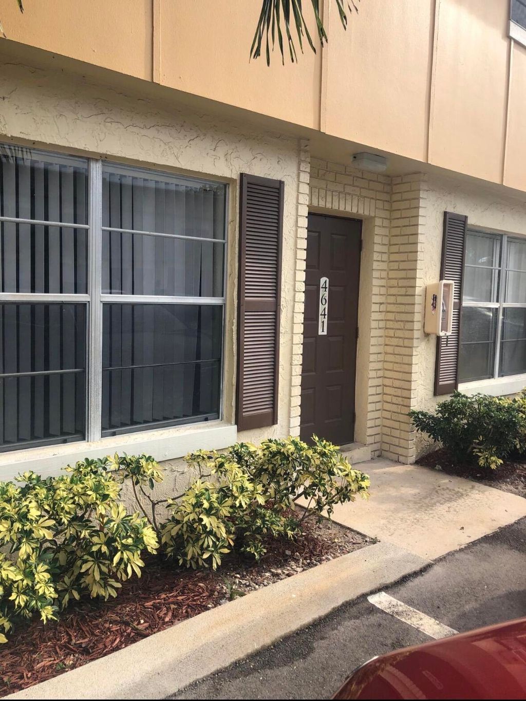 Photo of 4641 NW 9th Drive #4641, Plantation, FL 33317 (MLS # B26030360)