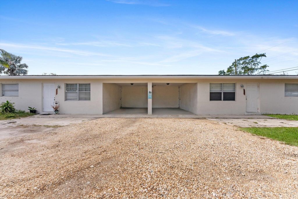 Photo of 2597 Hayden Drive, Palm Springs, FL 33461 (MLS # R11054933)