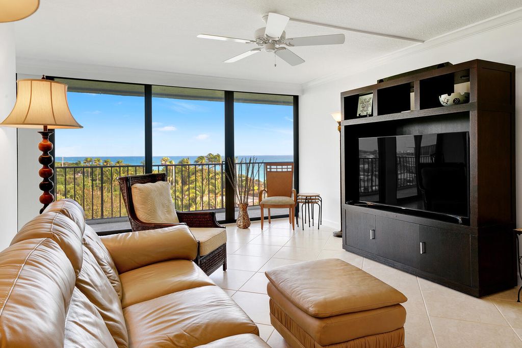 Photo of 1300 S Highway A1a #605, Jupiter, FL 33477 (MLS # R10955696)
