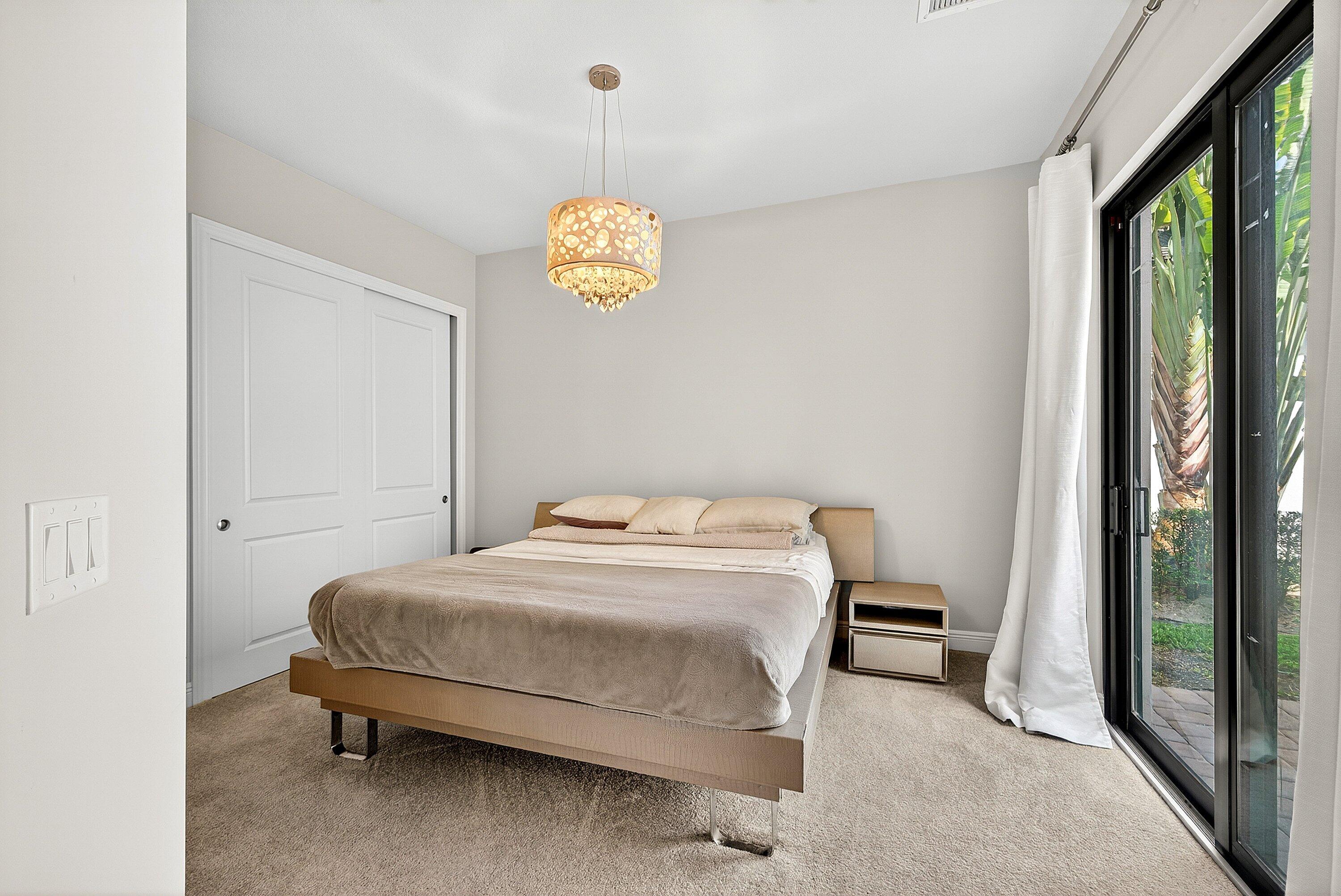 ROYAL PALM POLO - Residential