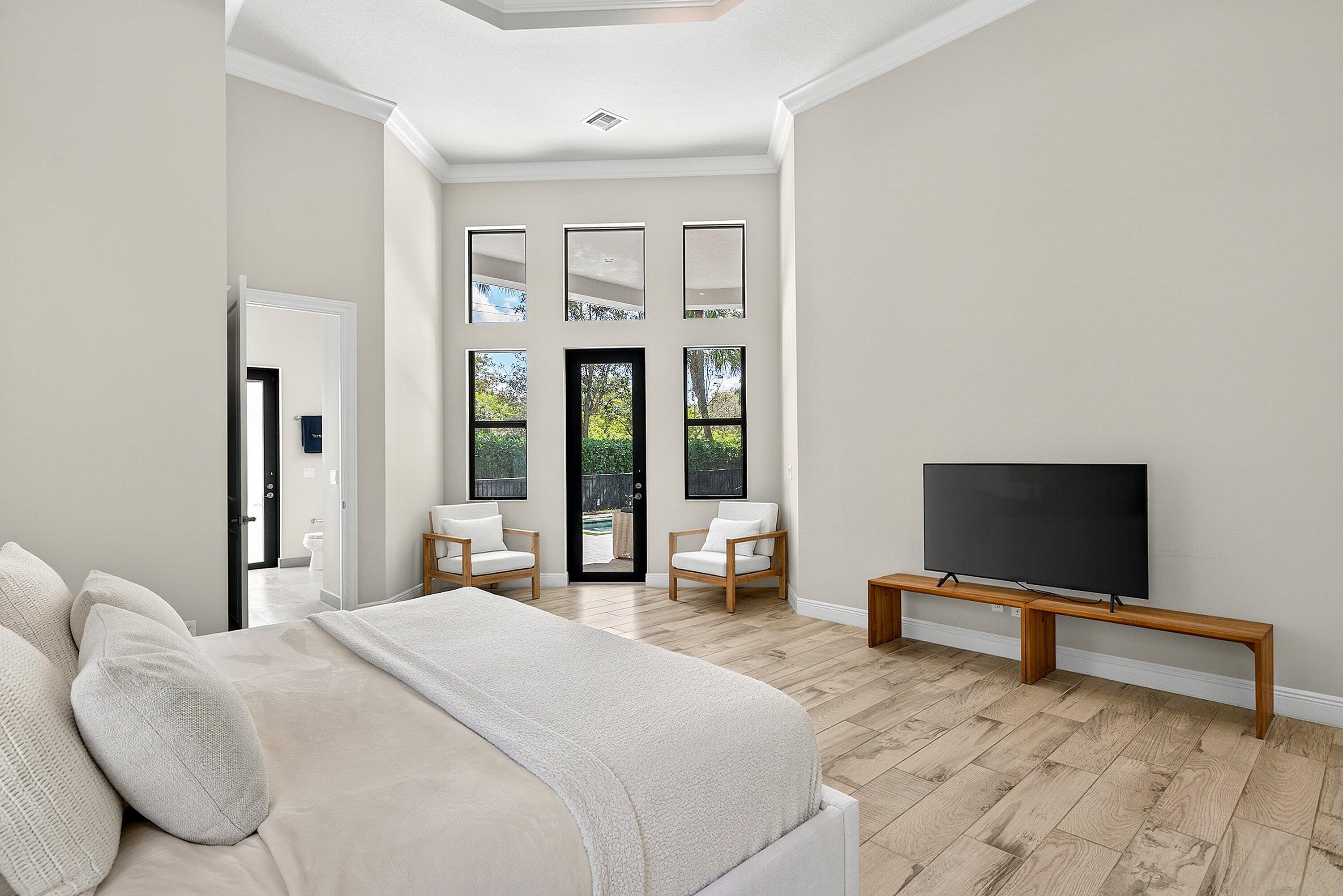 ROYAL PALM POLO - Residential