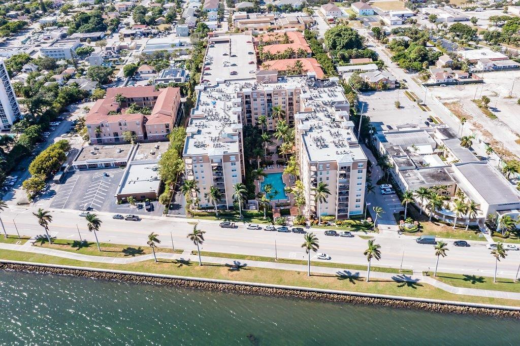 FLAGLER POINTE CONDO - Residential Lease