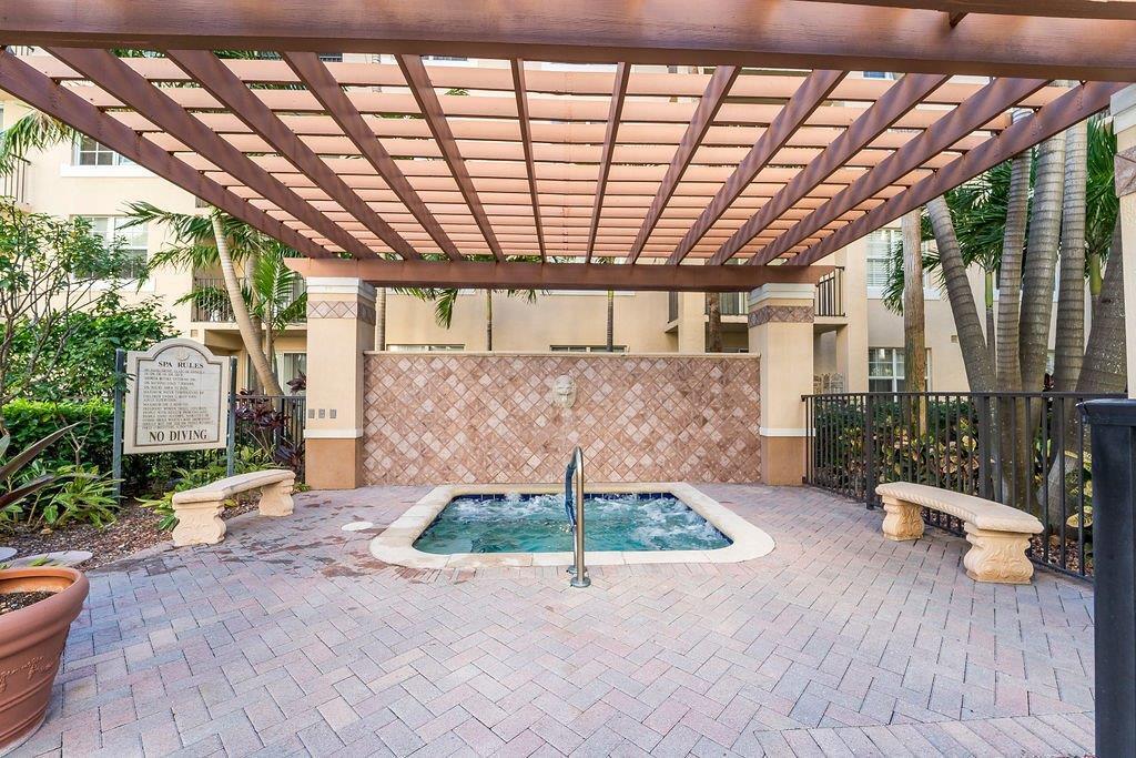 FLAGLER POINTE CONDO - Residential Lease