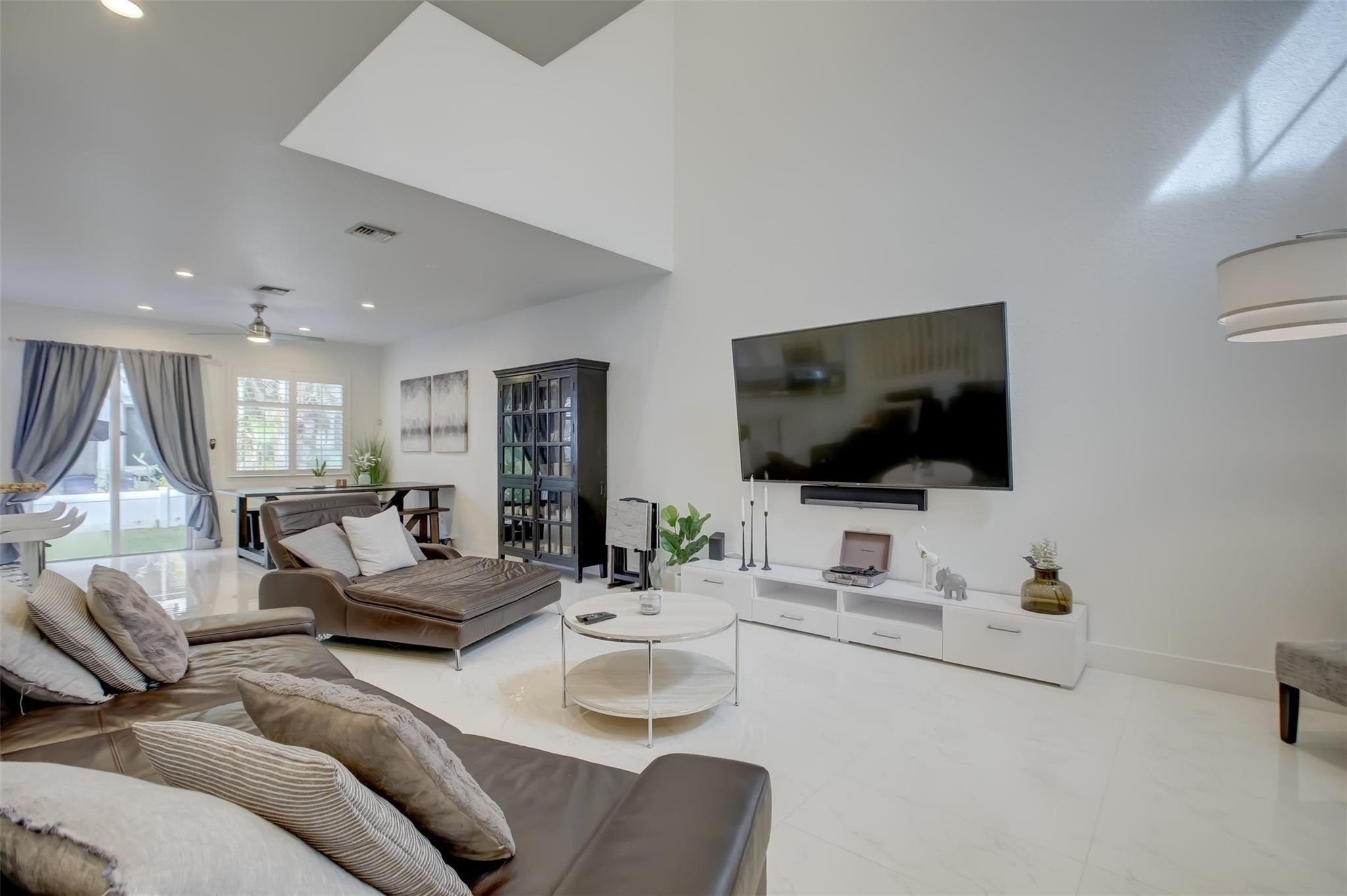 131 SE 7th Way 131