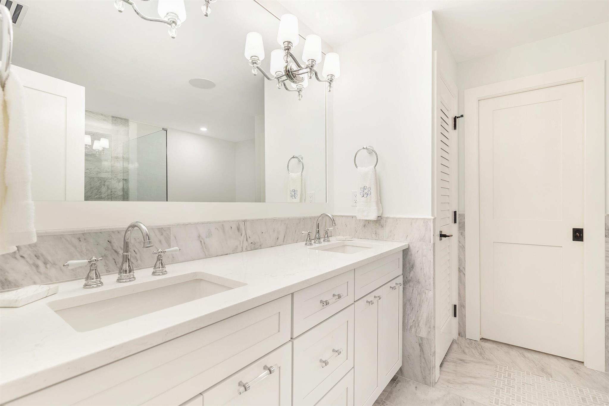 FOUR-O-ONE WORTH AVE BLDG - Residential