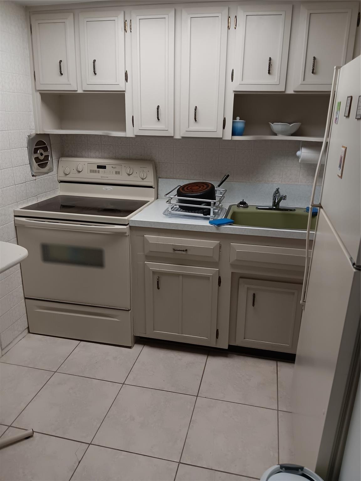 Sun Set Apts Co-Op - Residential Lease