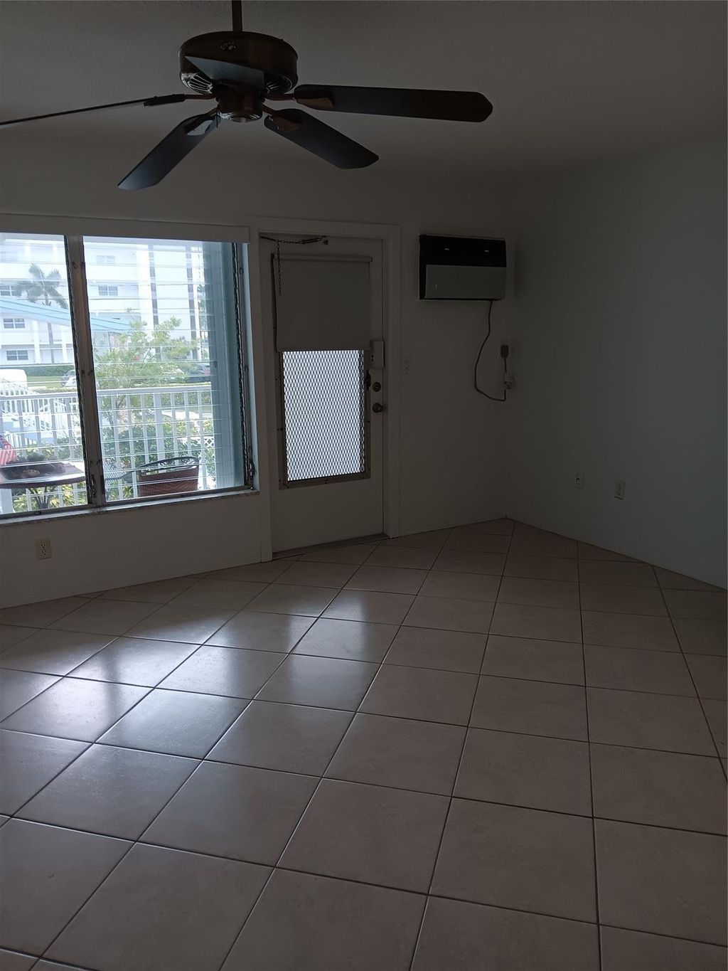 Photo of 1110 N Riverside Drive #26, Pompano Beach, FL 33062 (MLS # F10539298)