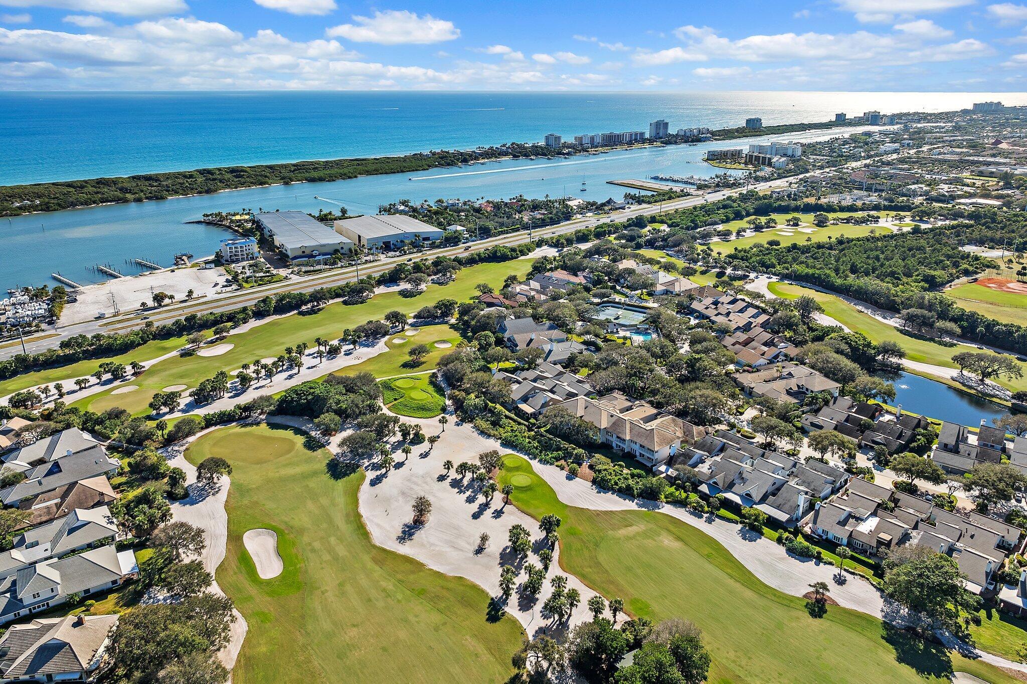 JUPITER HILLS VILLAGE - Residential