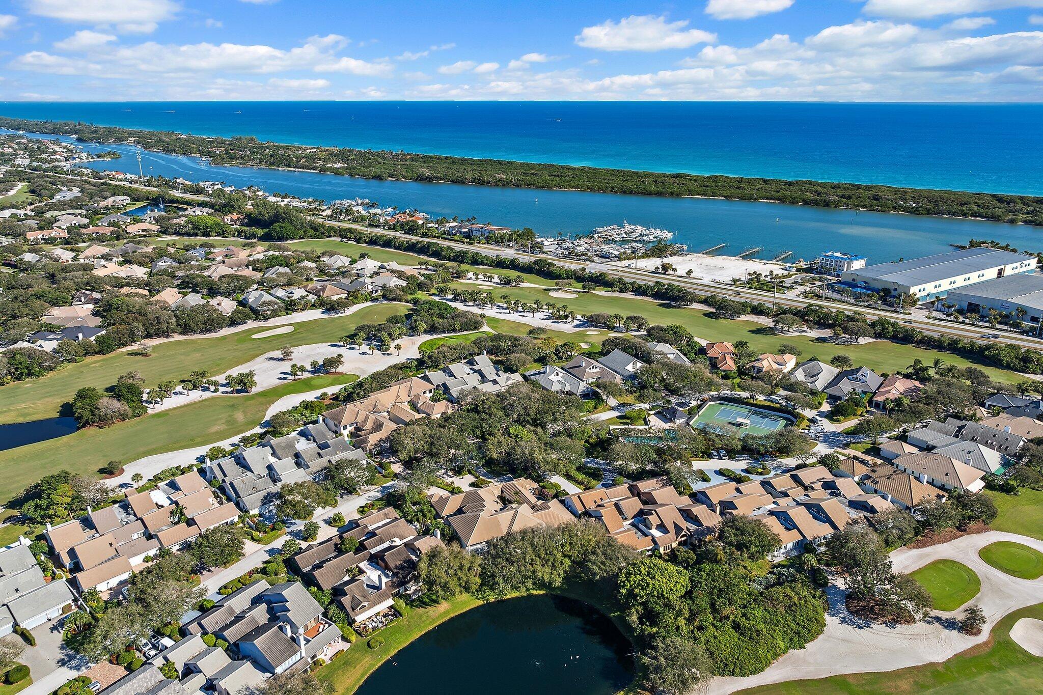 JUPITER HILLS VILLAGE - Residential