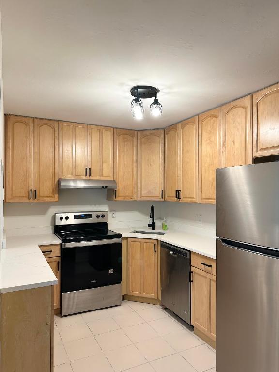 PINE RIDE AT HAVERHILL - Residential Lease