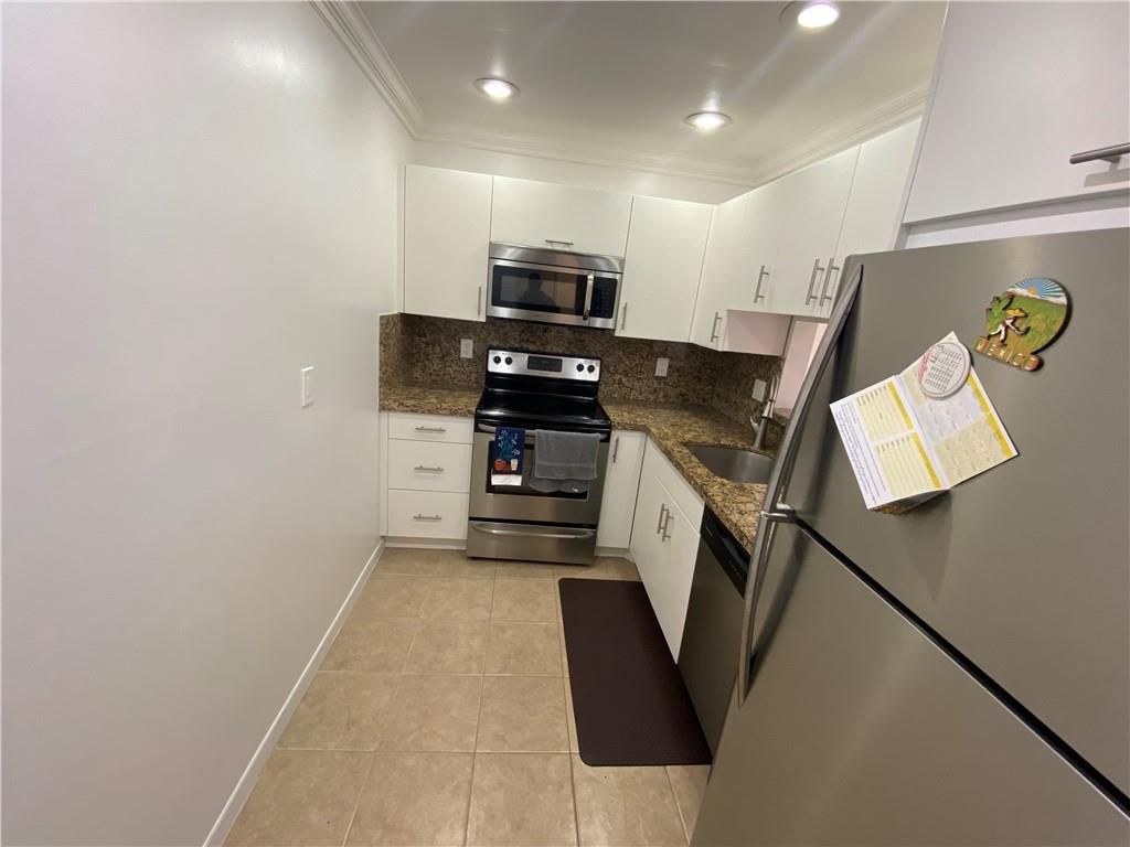 SABAL PALM VILLAGE - Residential