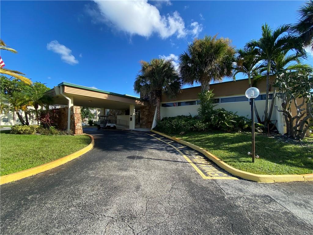 SABAL PALM VILLAGE - Residential