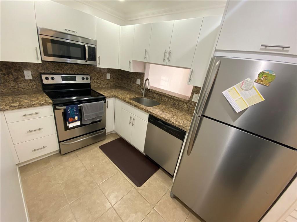SABAL PALM VILLAGE - Residential