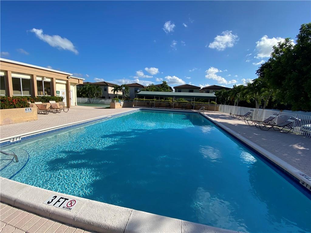 SABAL PALM VILLAGE - Residential