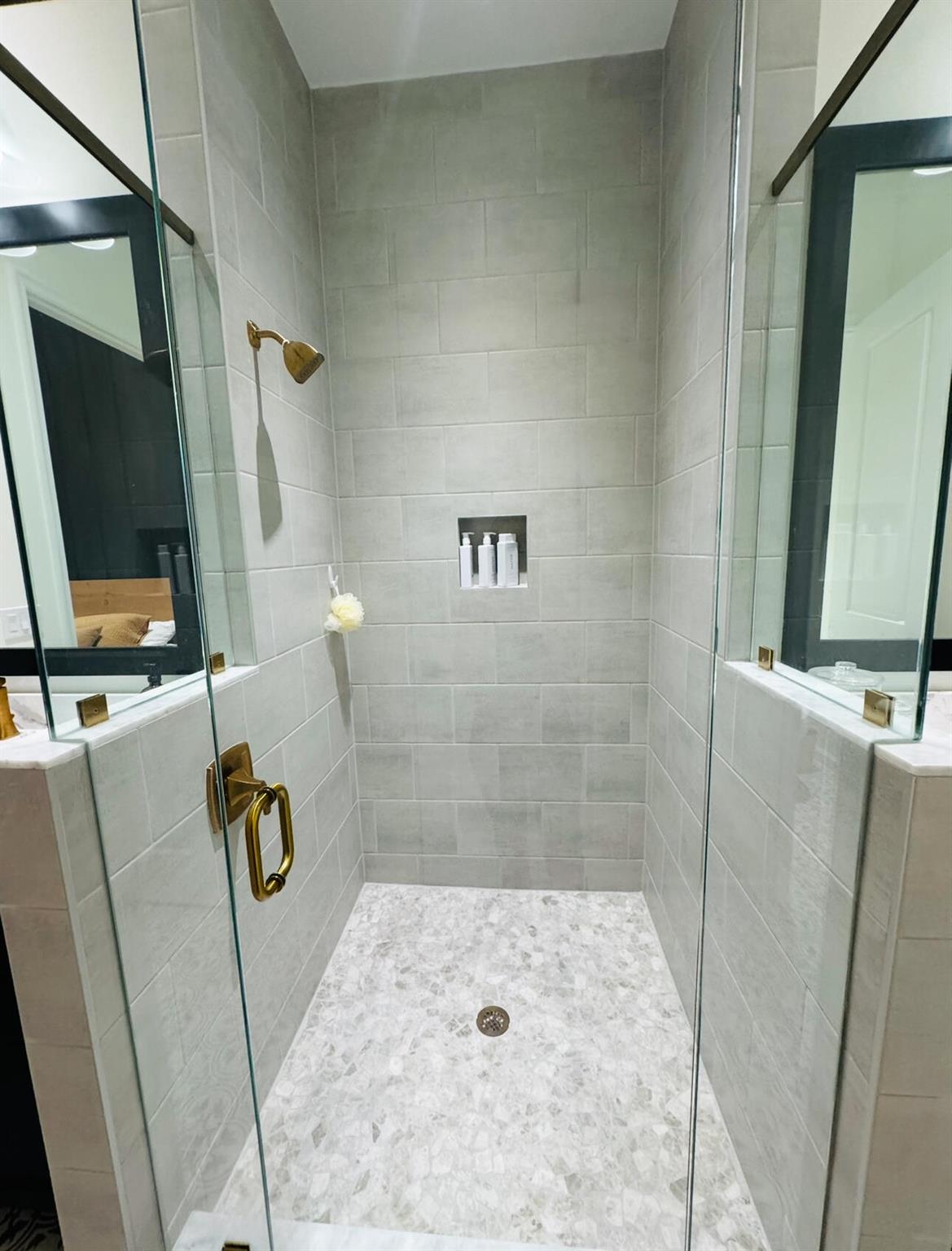 CROSSINGS OF WESTLAKE - Residential Lease