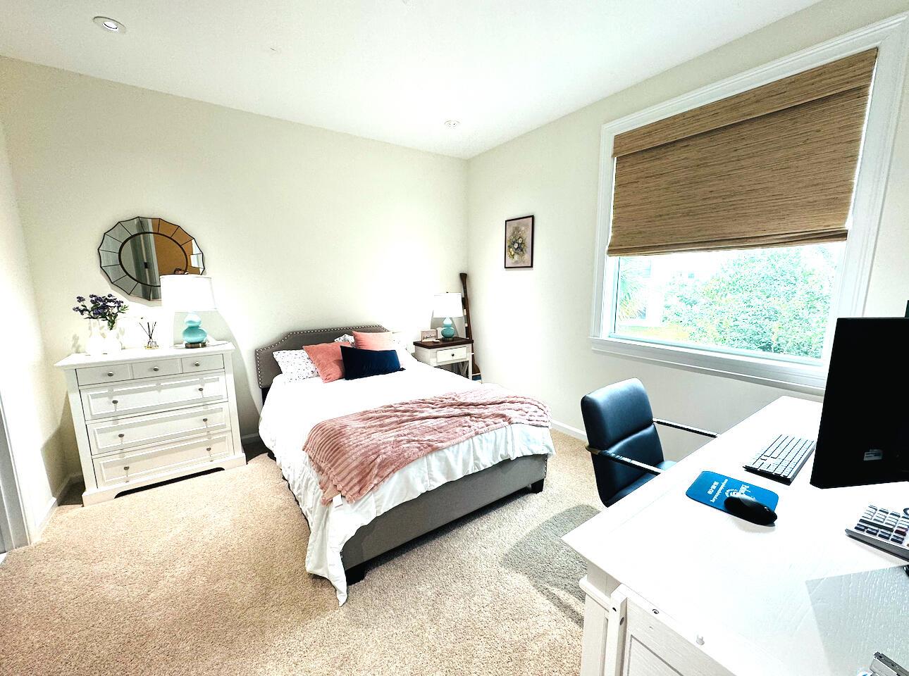 CROSSINGS OF WESTLAKE - Residential Lease