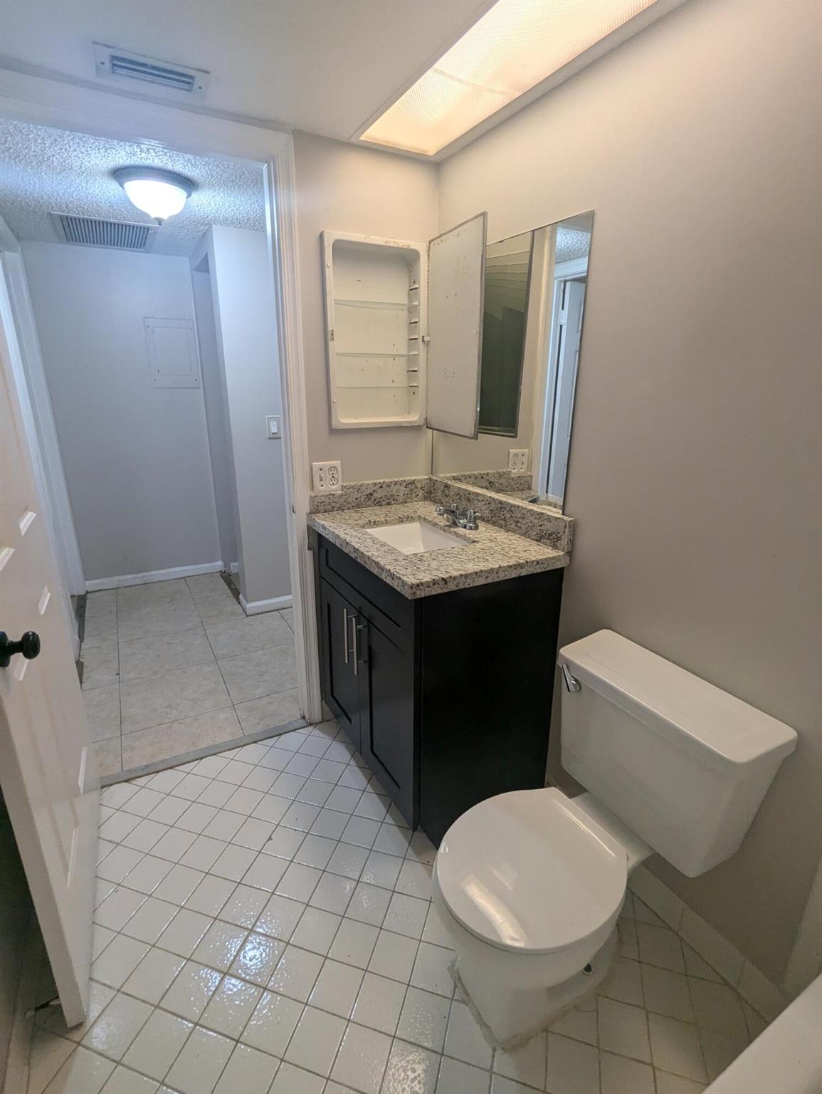 OAK TERRACE / PINE Court - Residential Lease