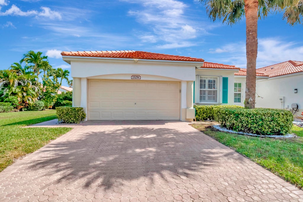 Photo of 15256 Ixora Road, Delray Beach, FL 33484 (MLS # R10964005)