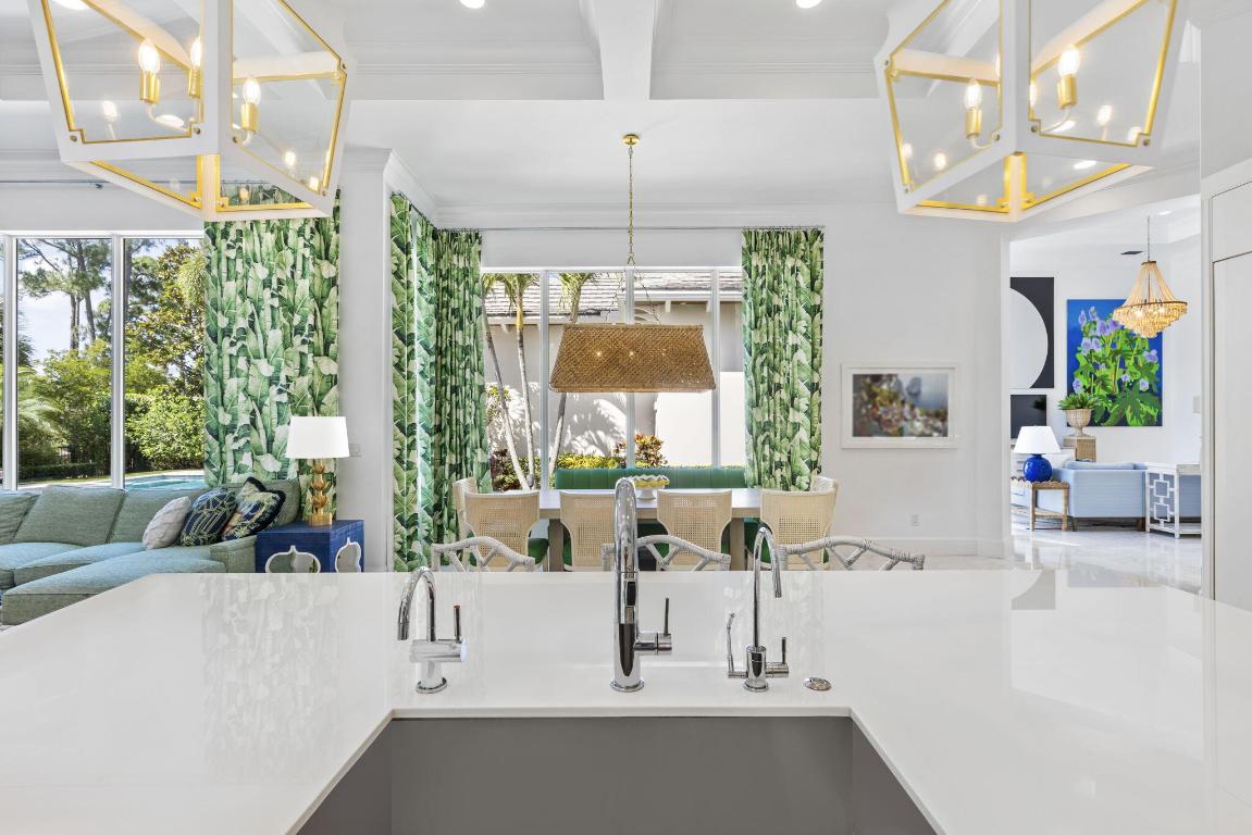 OLD PALM PL - Residential