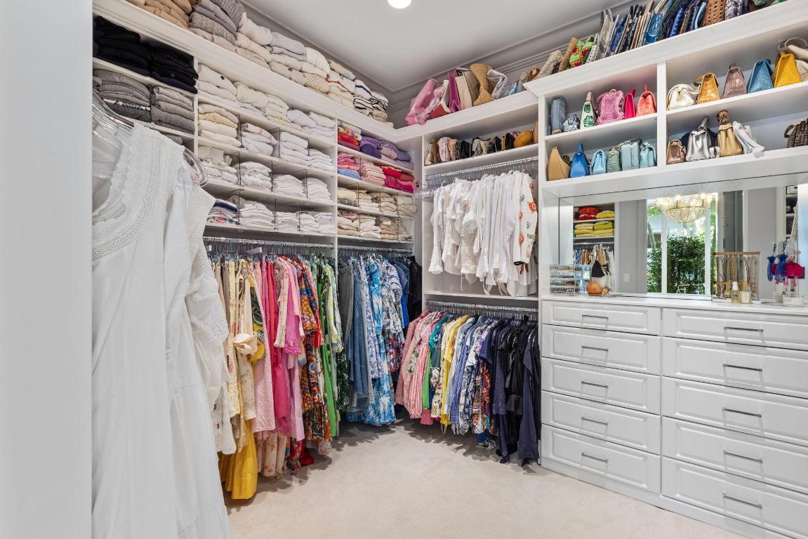 OLD PALM PL - Residential