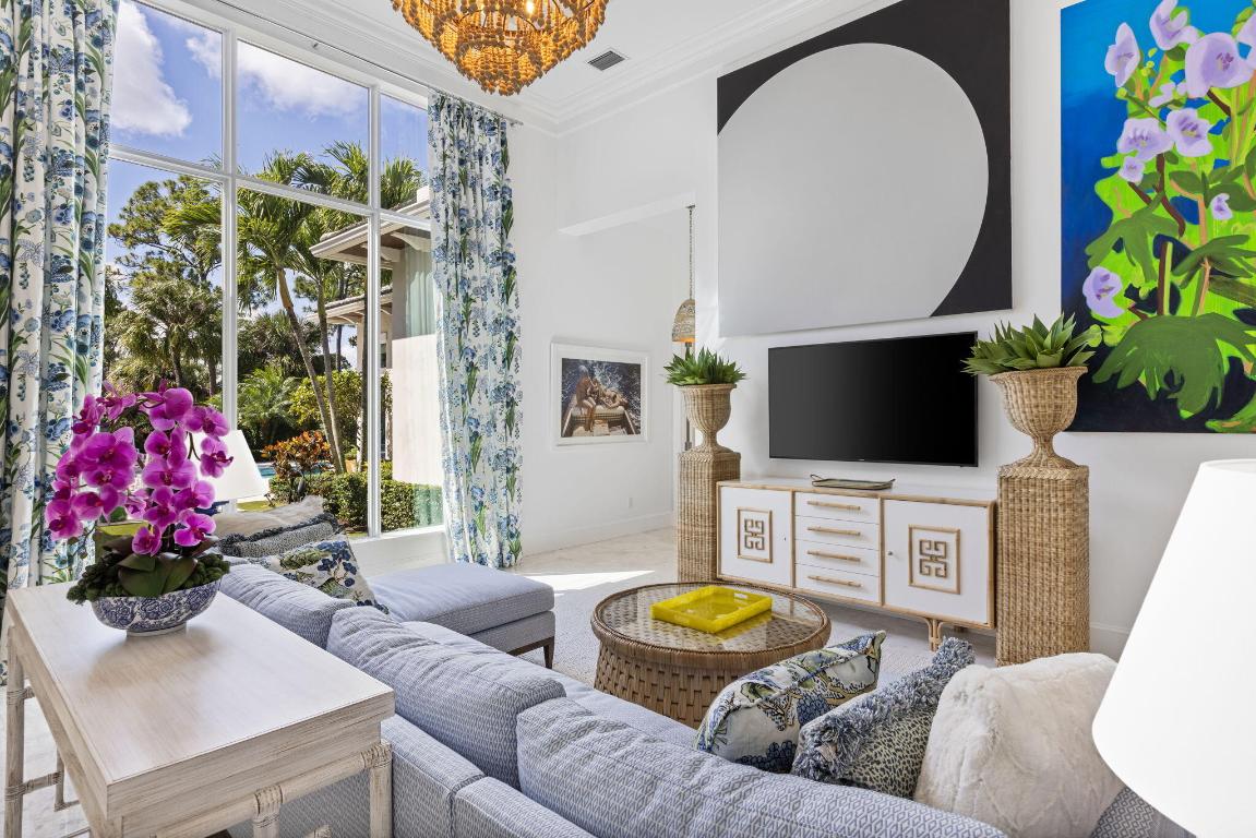 OLD PALM PL - Residential