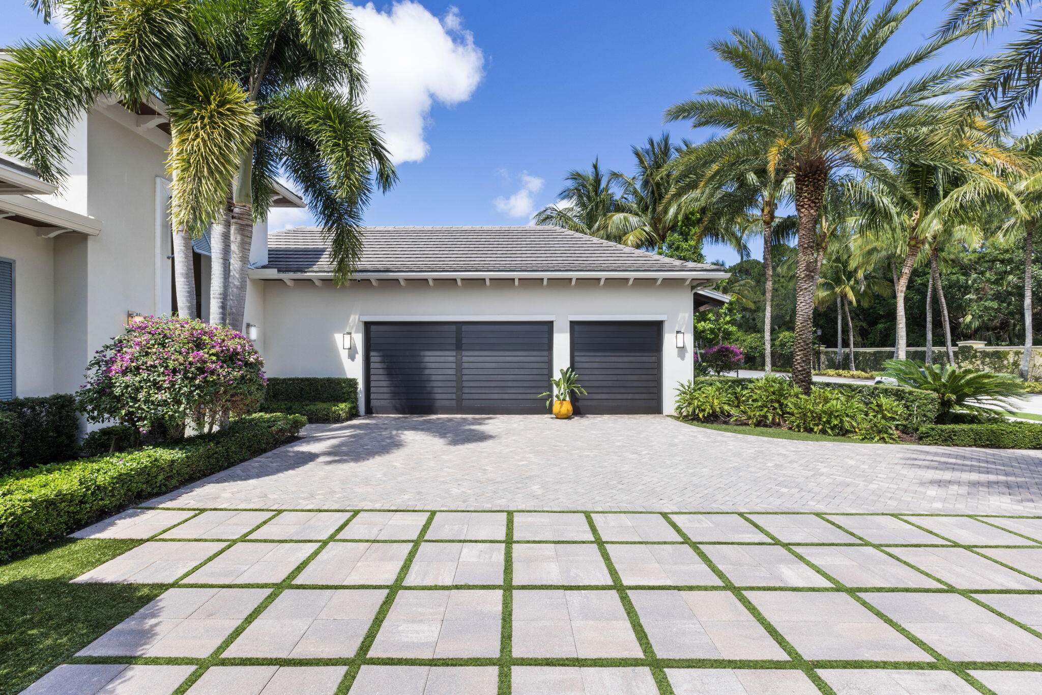 OLD PALM PL - Residential