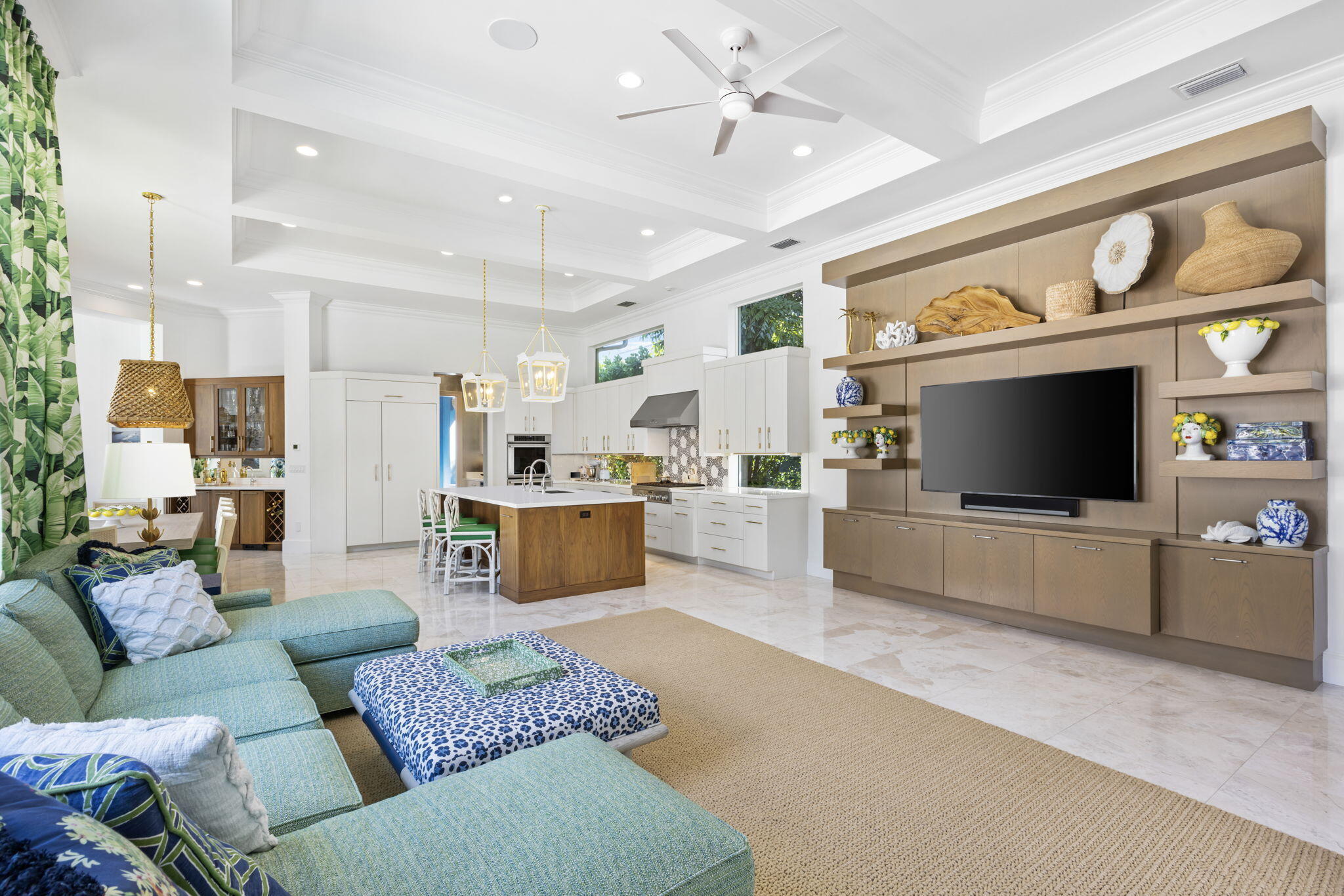 OLD PALM PL - Residential