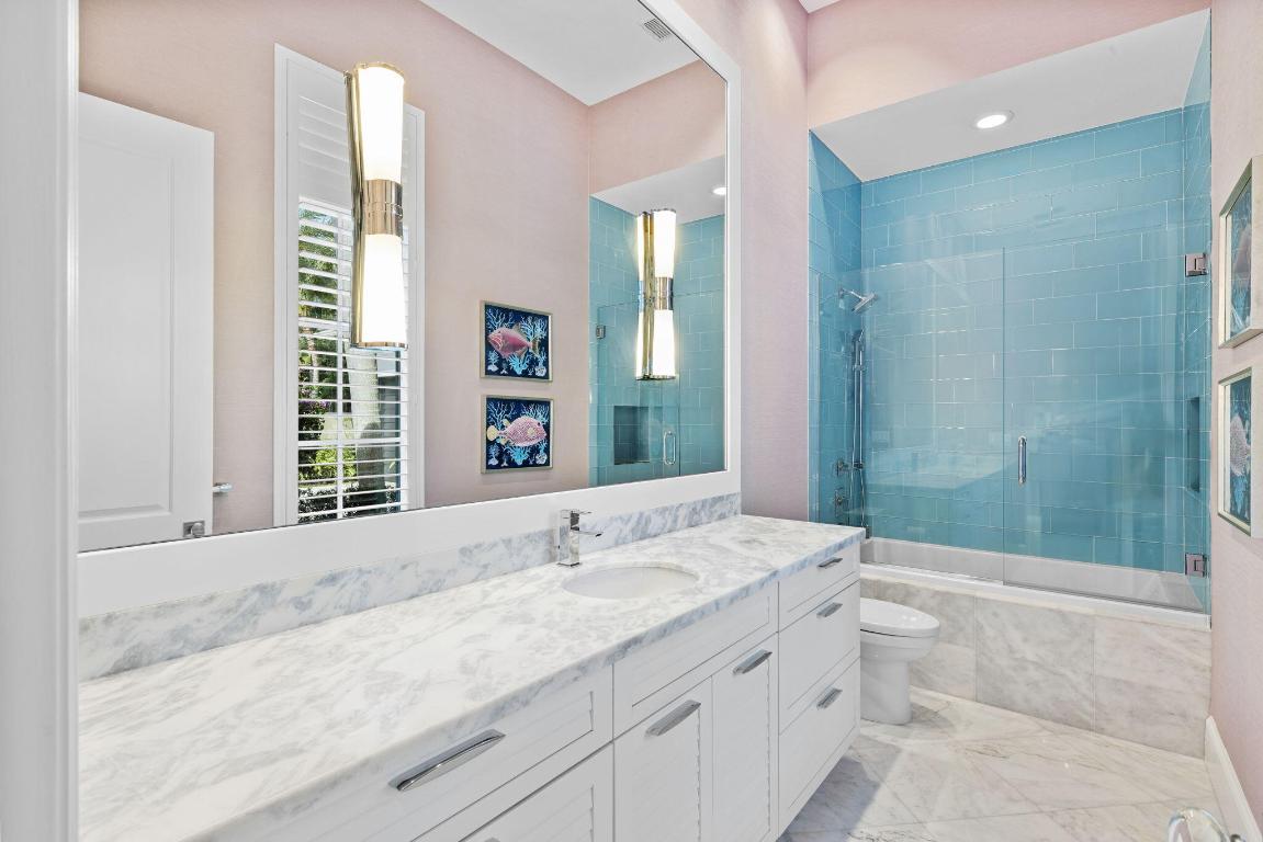 OLD PALM PL - Residential