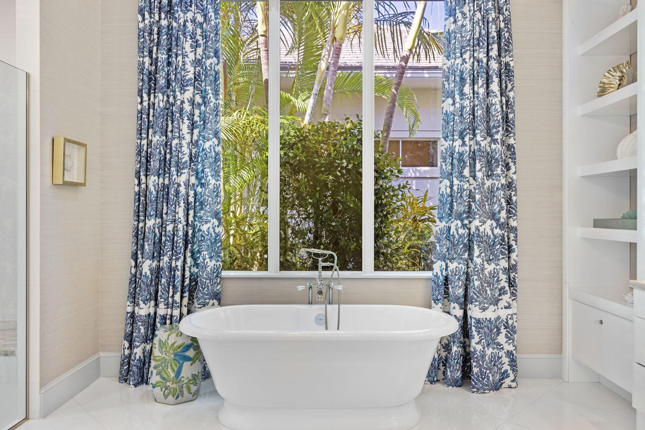 OLD PALM PL - Residential