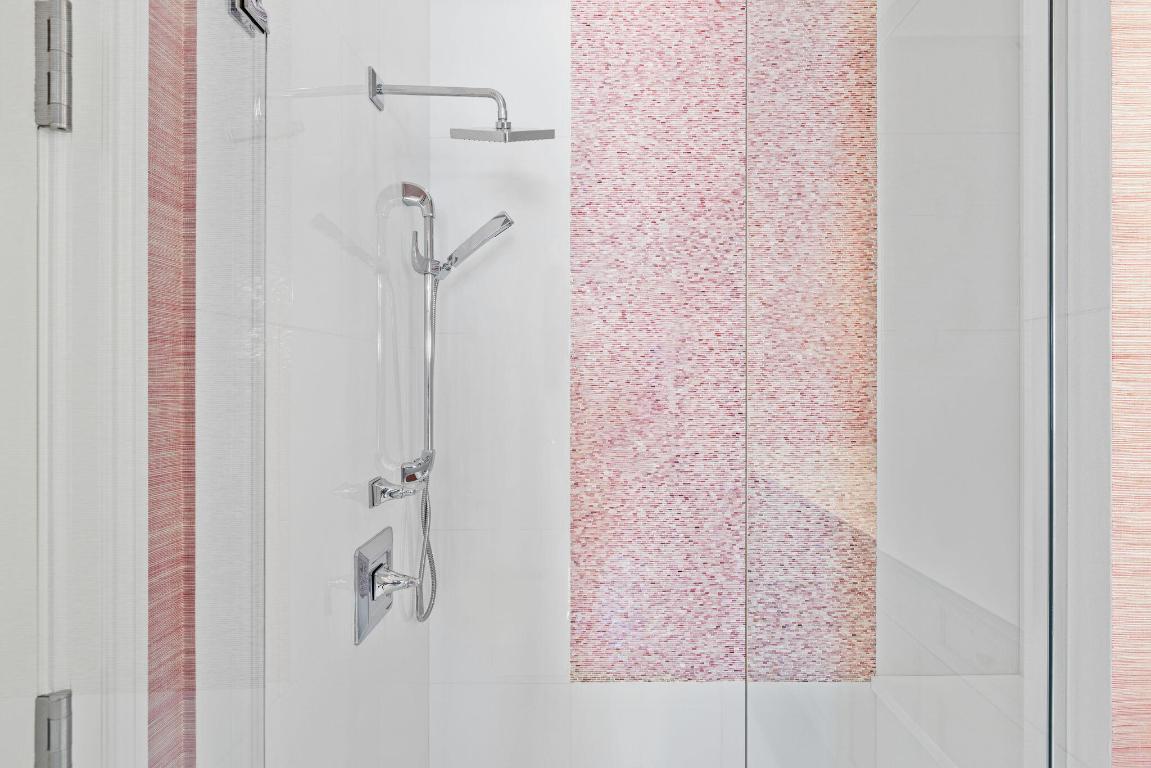 OLD PALM PL - Residential