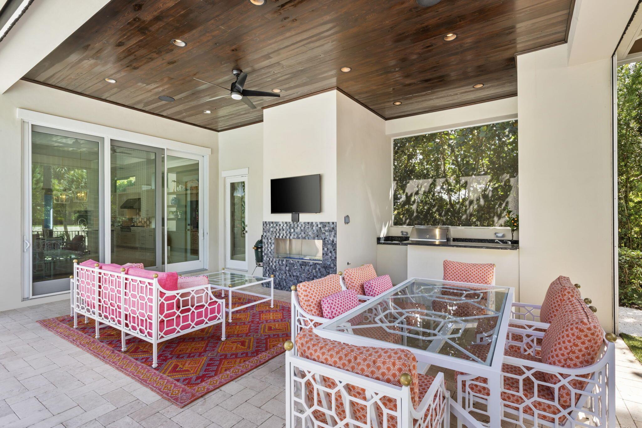 OLD PALM PL - Residential