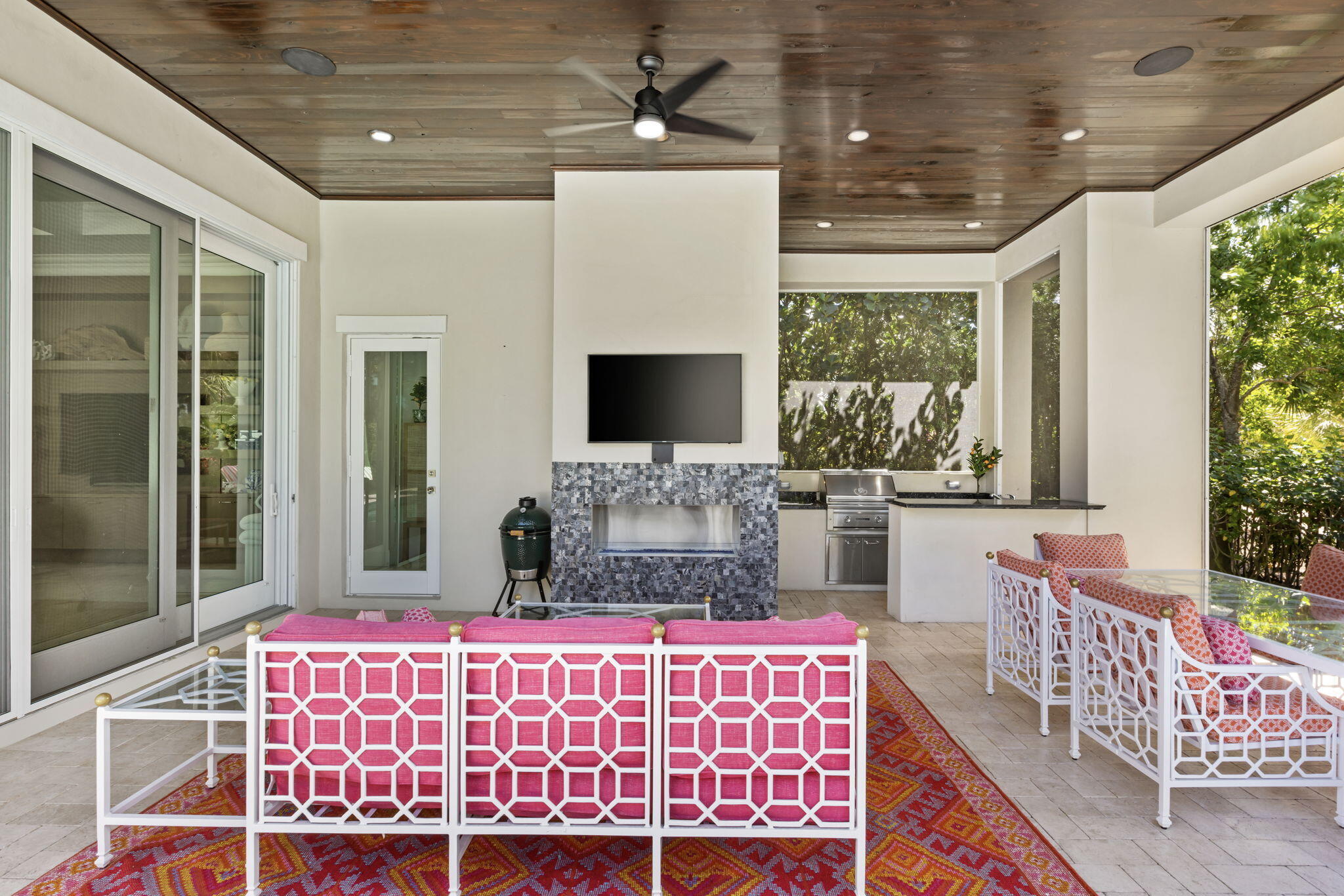 OLD PALM PL - Residential