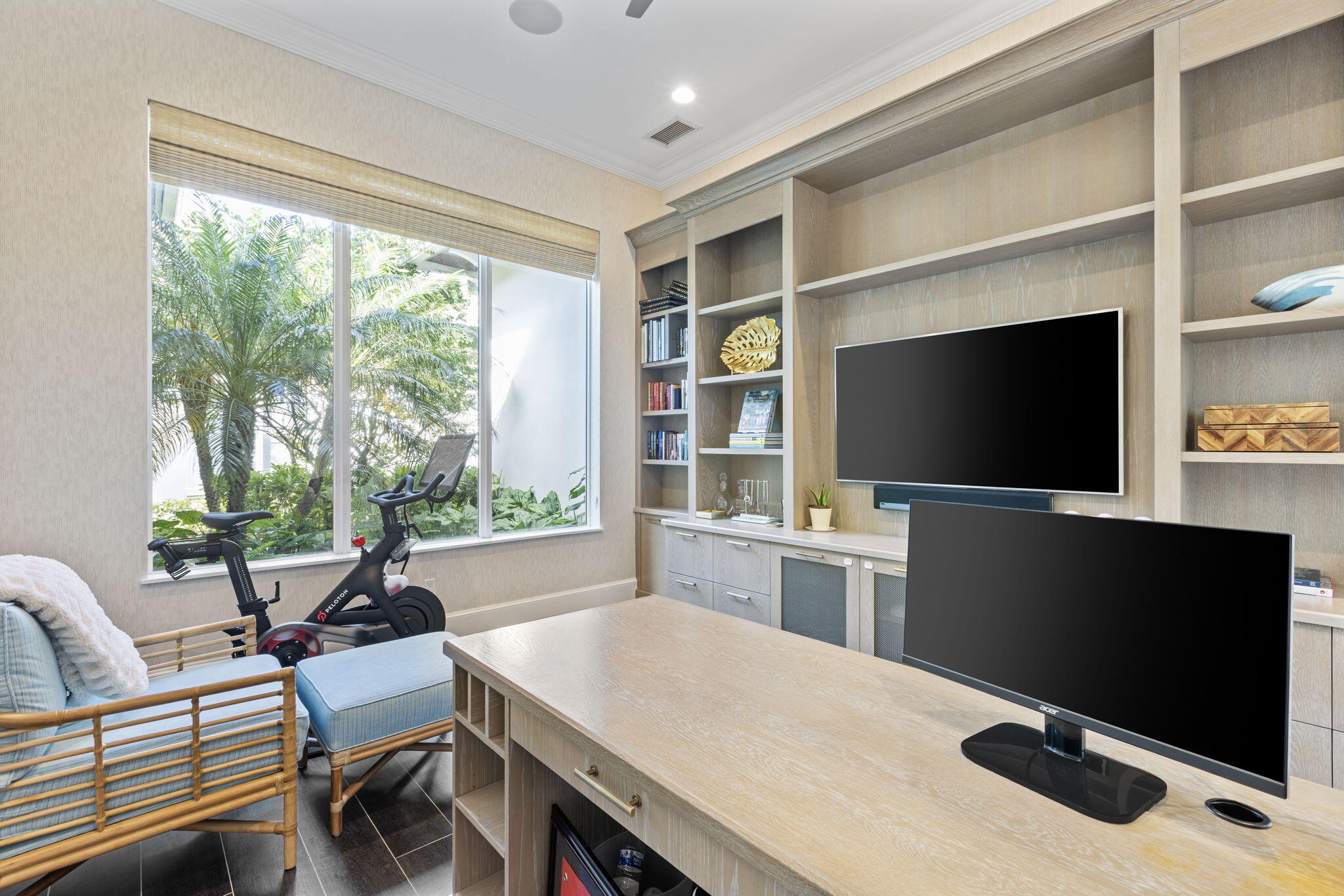 OLD PALM PL - Residential