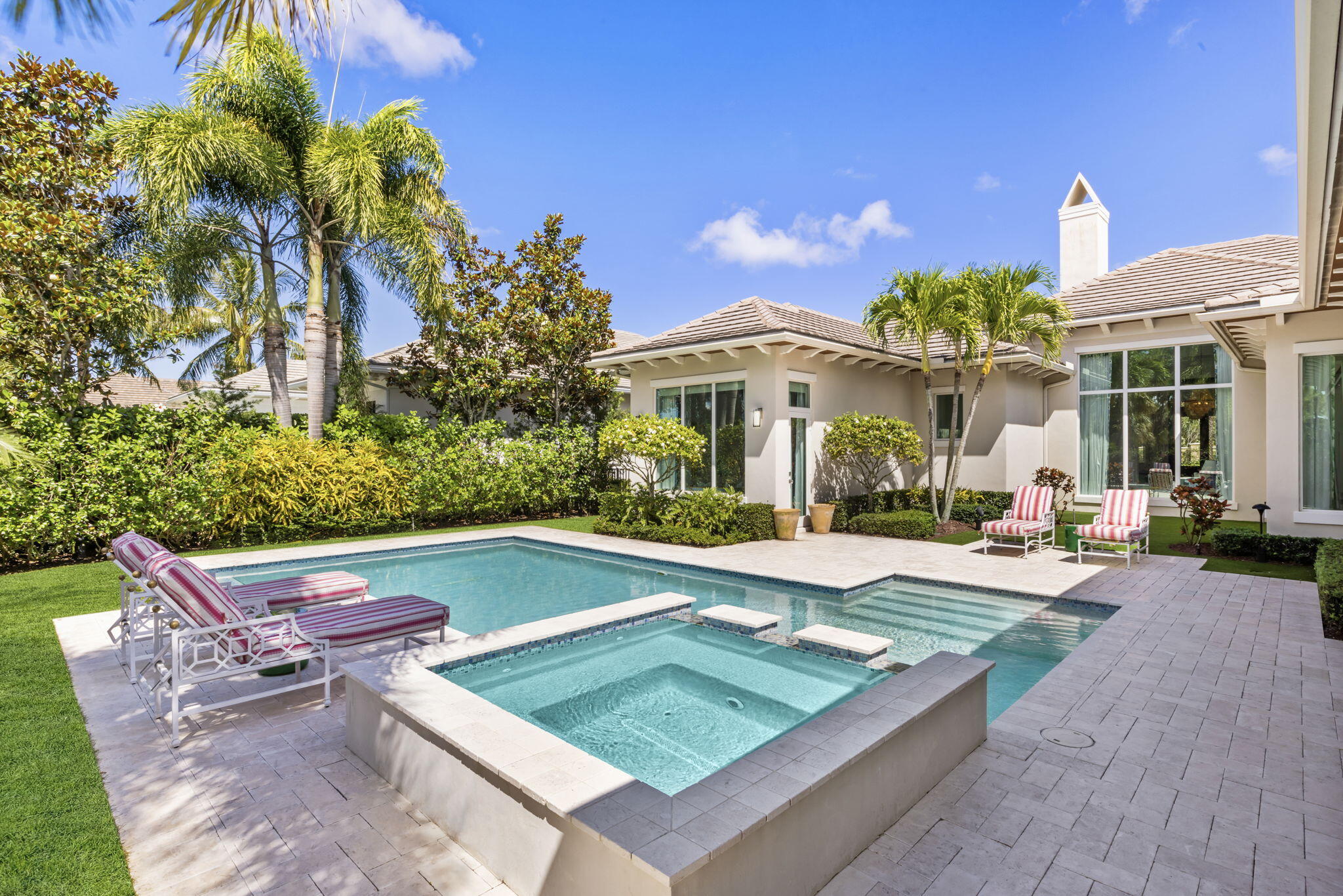 OLD PALM PL - Residential