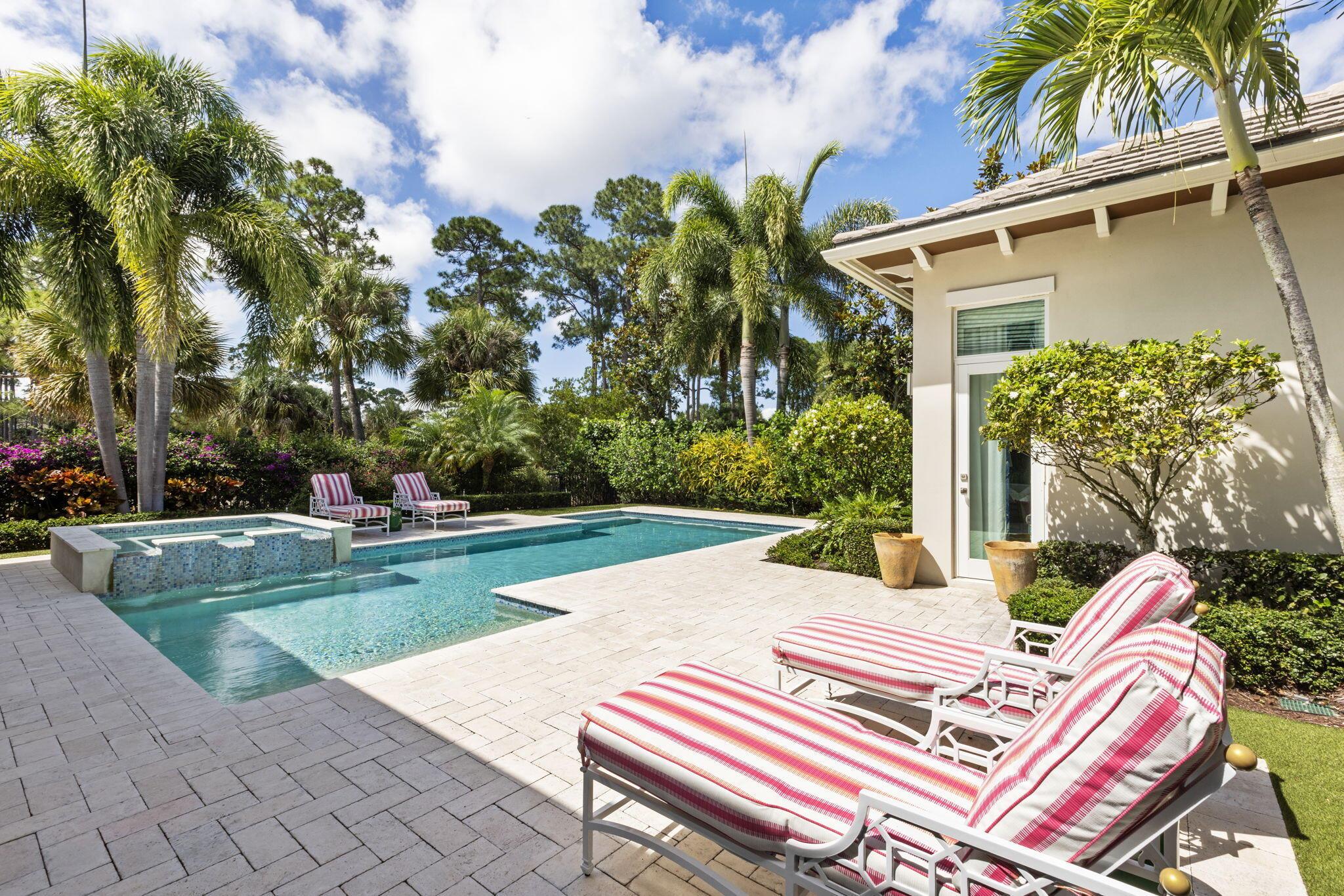 OLD PALM PL - Residential