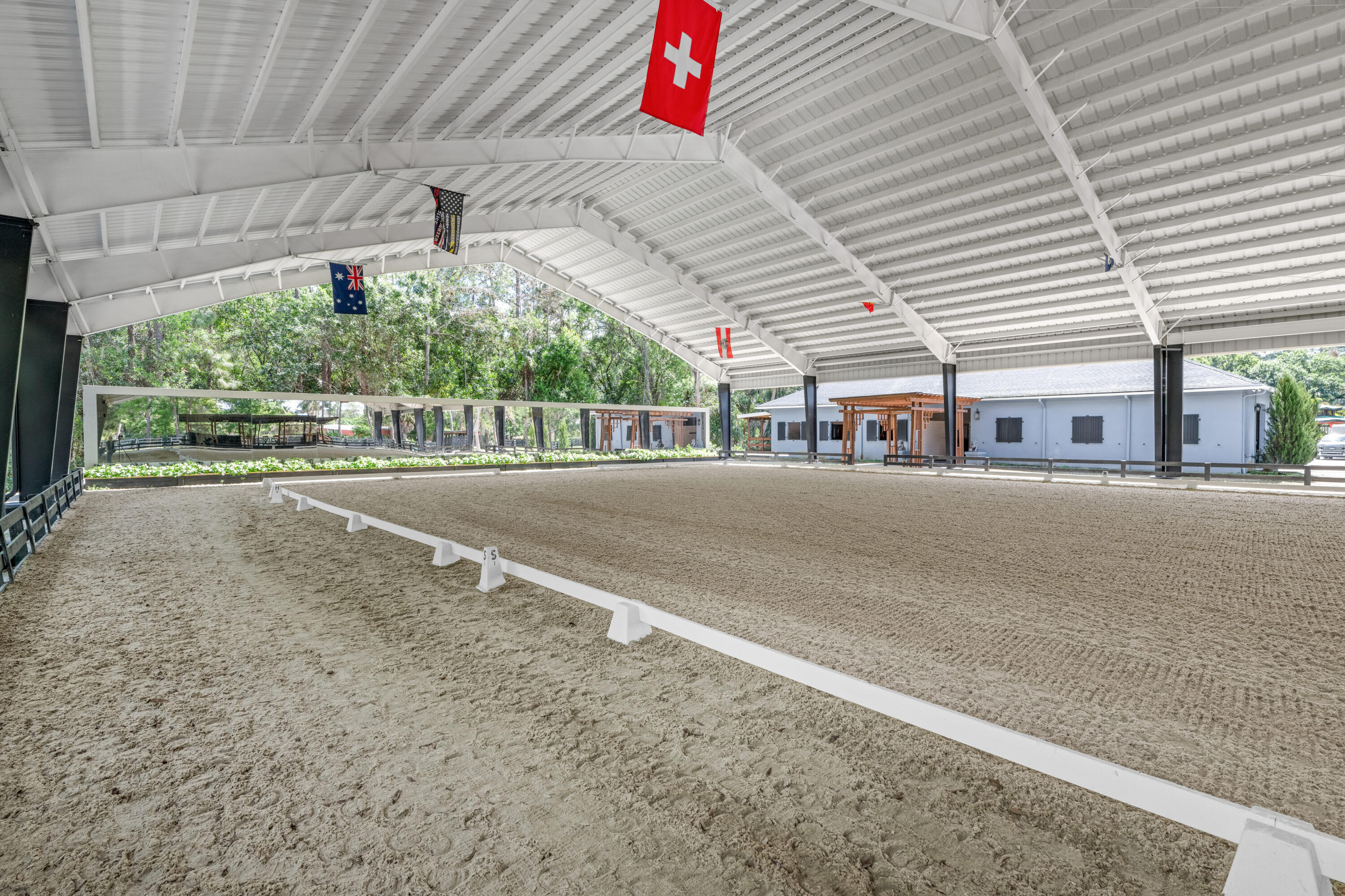 LOXAHATCHEE GROVES - Residential Lease