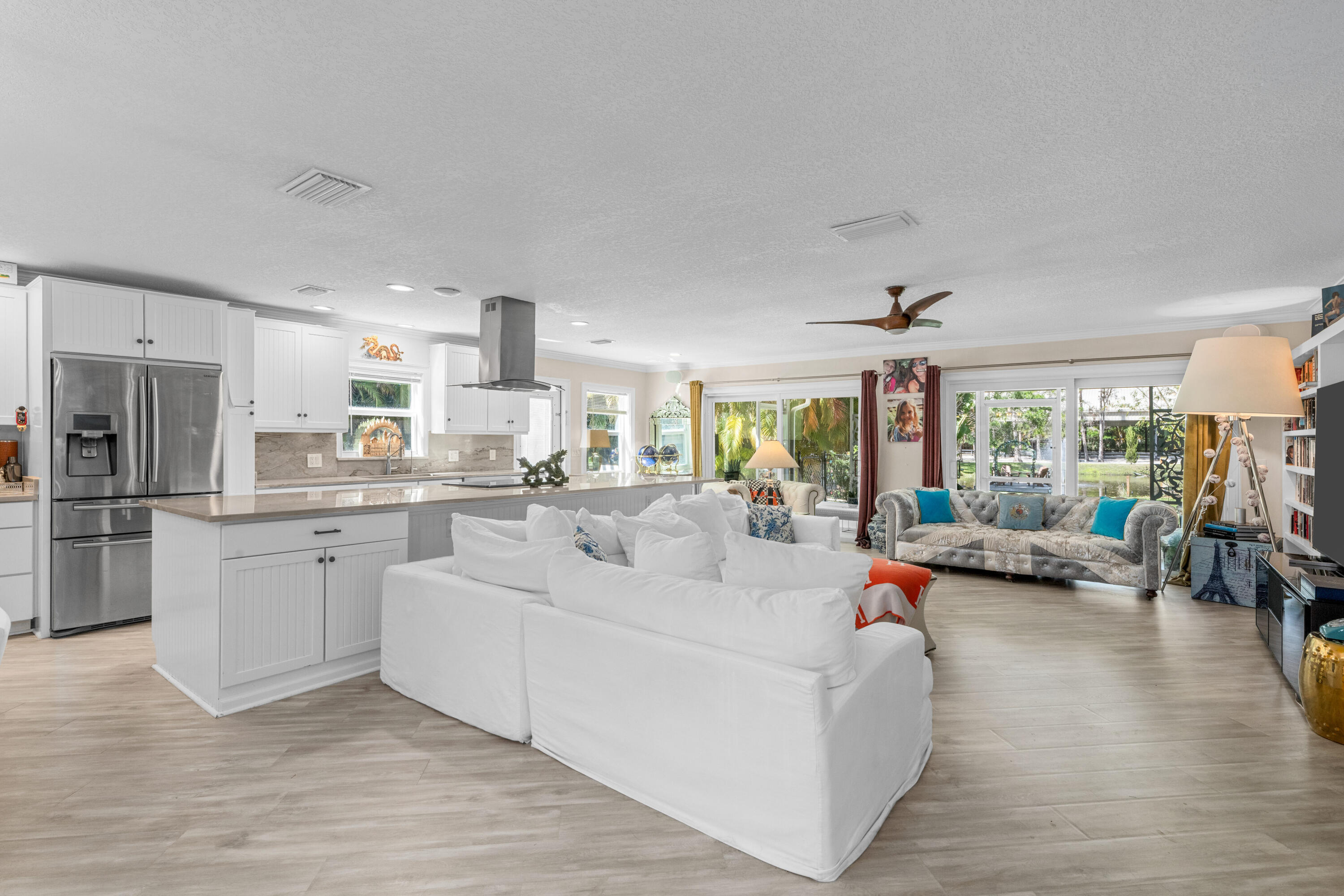 LOXAHATCHEE GROVES - Residential Lease