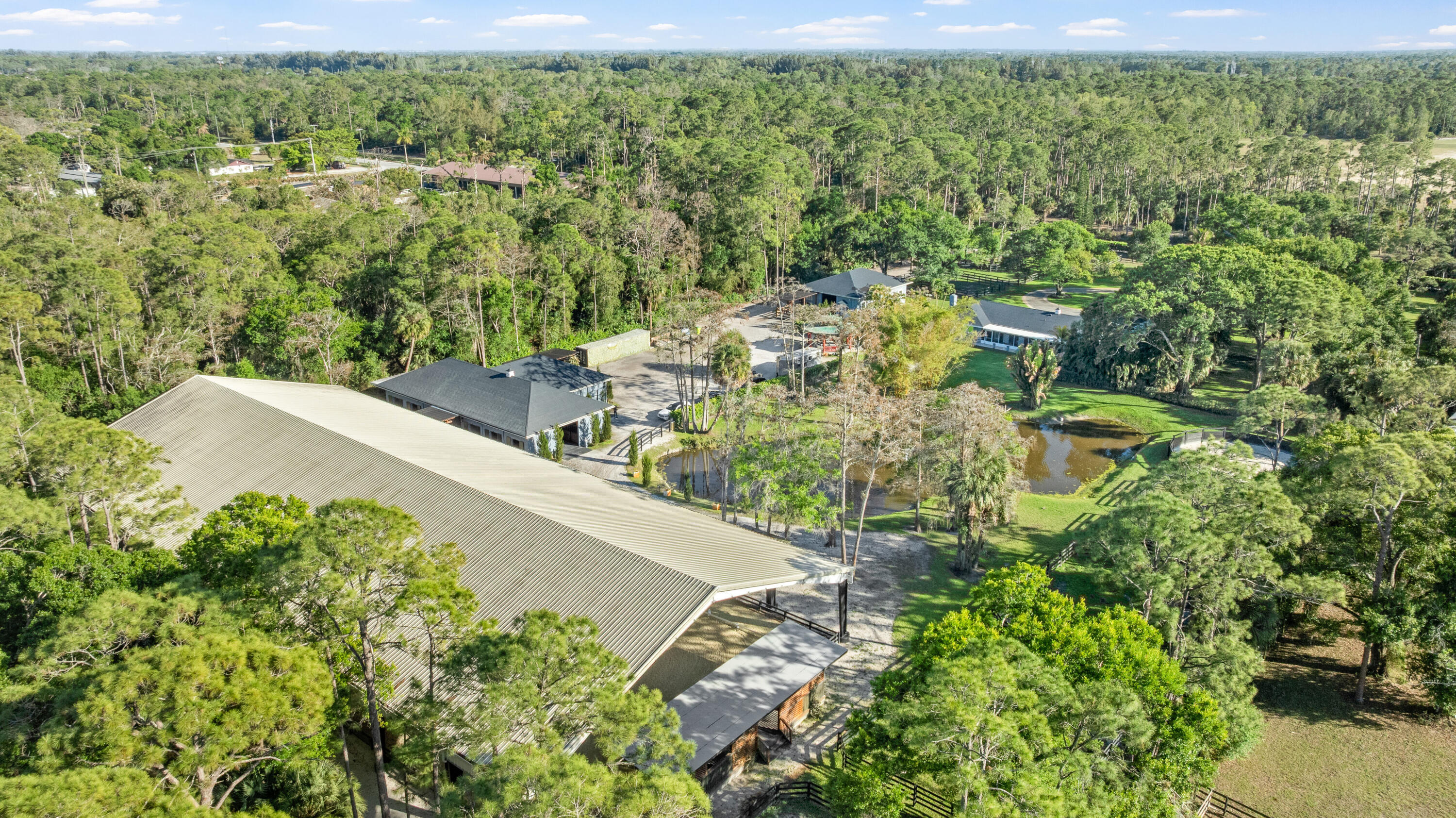 LOXAHATCHEE GROVES - Residential Lease